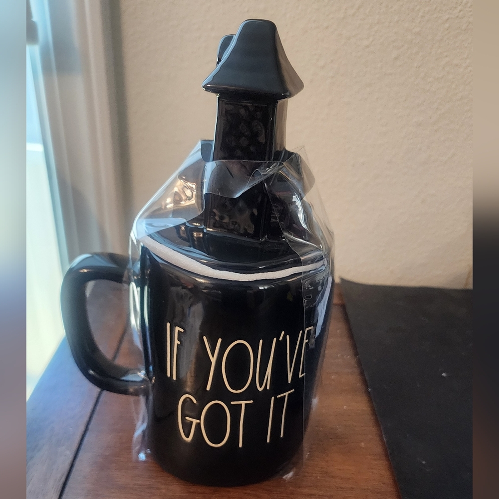 RARE Rae Dunn Haunted House Halloween If You've Got it Haunt it mug coffee cup